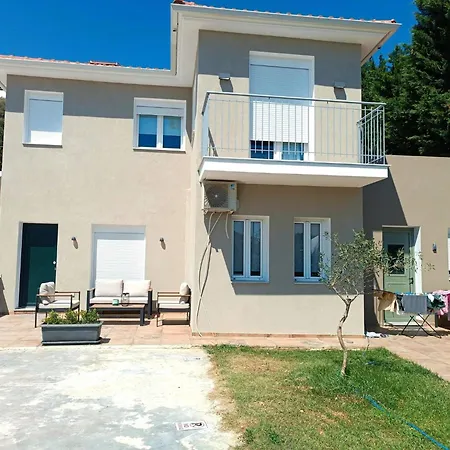 Daire Maya 3 Ground Floor İskados